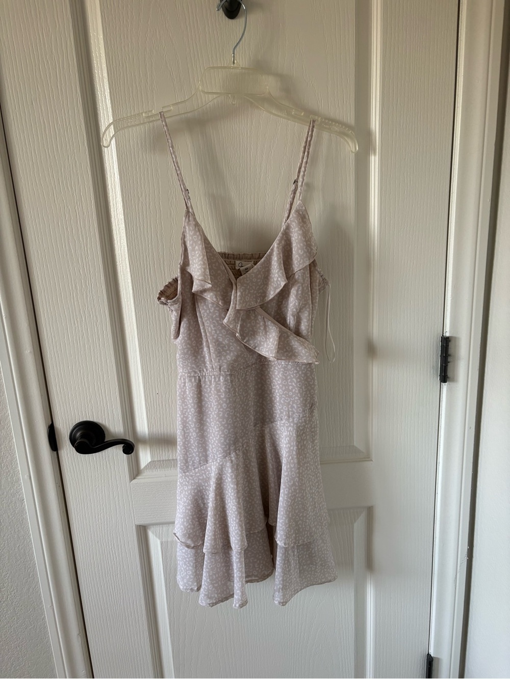 Jasper Ruffle-Front Leopard Print Mini Dress in Dusty Pink